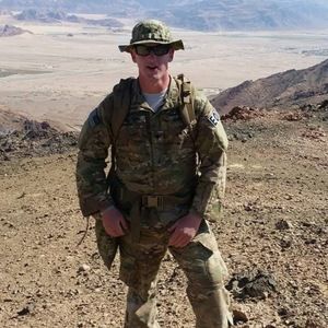 Meet your Posher, Quinton